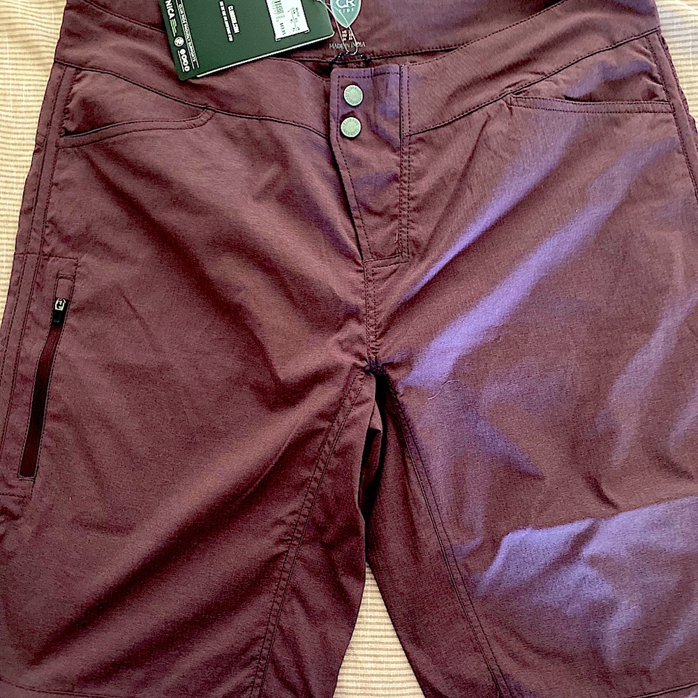 Club Ride Savvy Plum quick Dry Bermuda Short